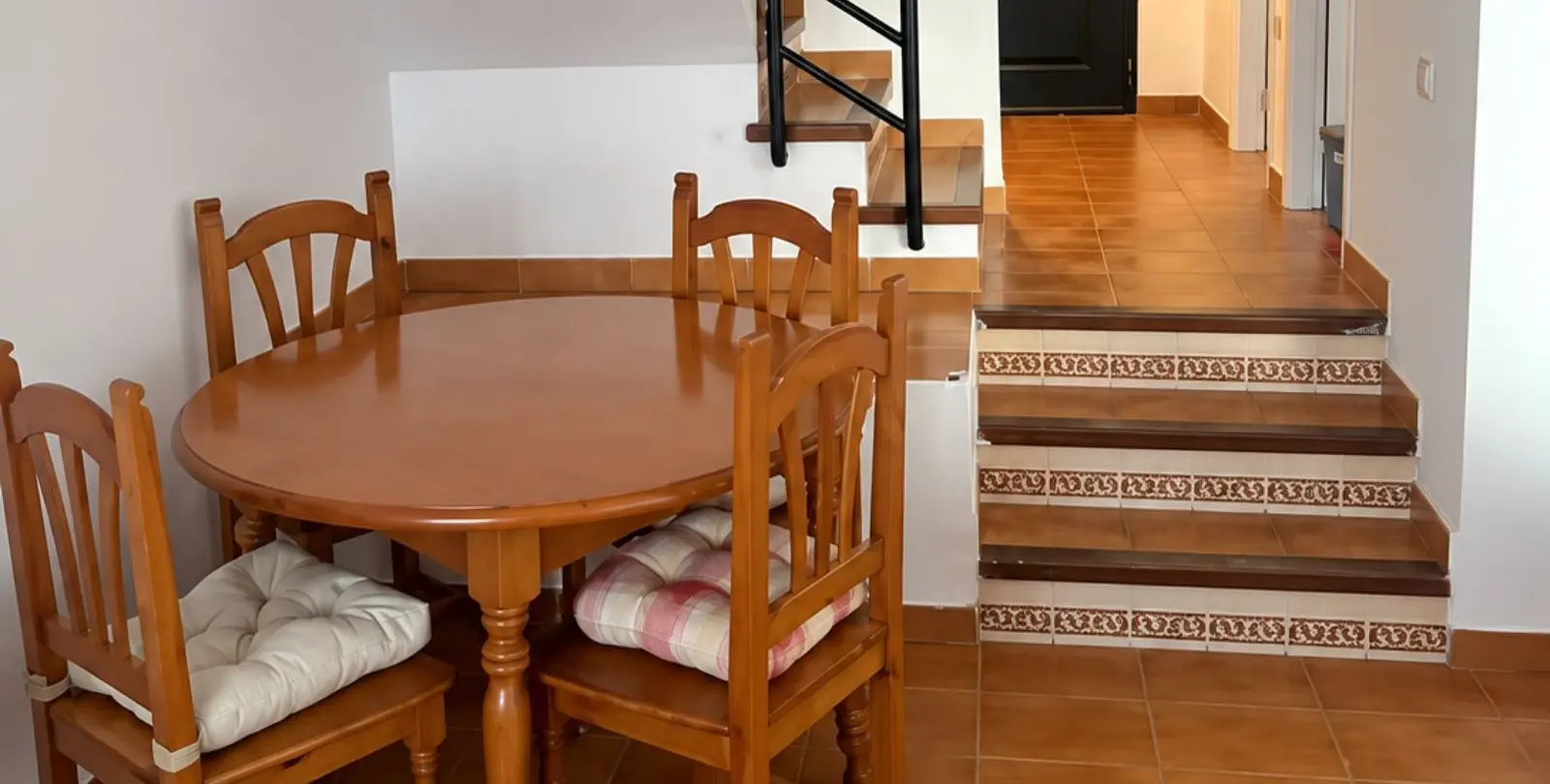 Venta de adosado en Casares 5