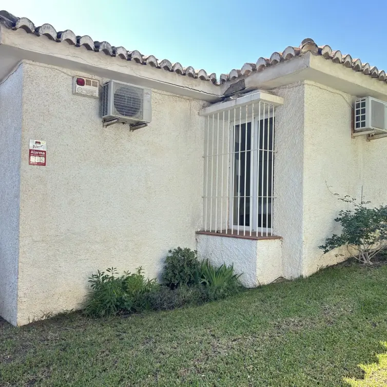 Venta de villa independiente en Torreblanca