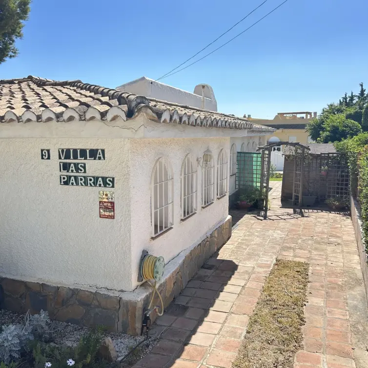 Venta de villa independiente en Torreblanca