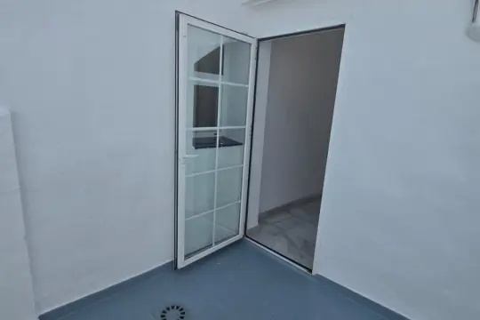 Image 7 thumb