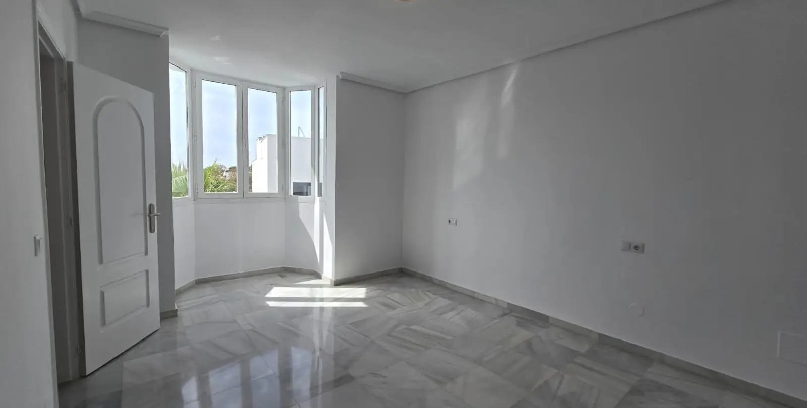 Venta de adosado en Nagüeles 22