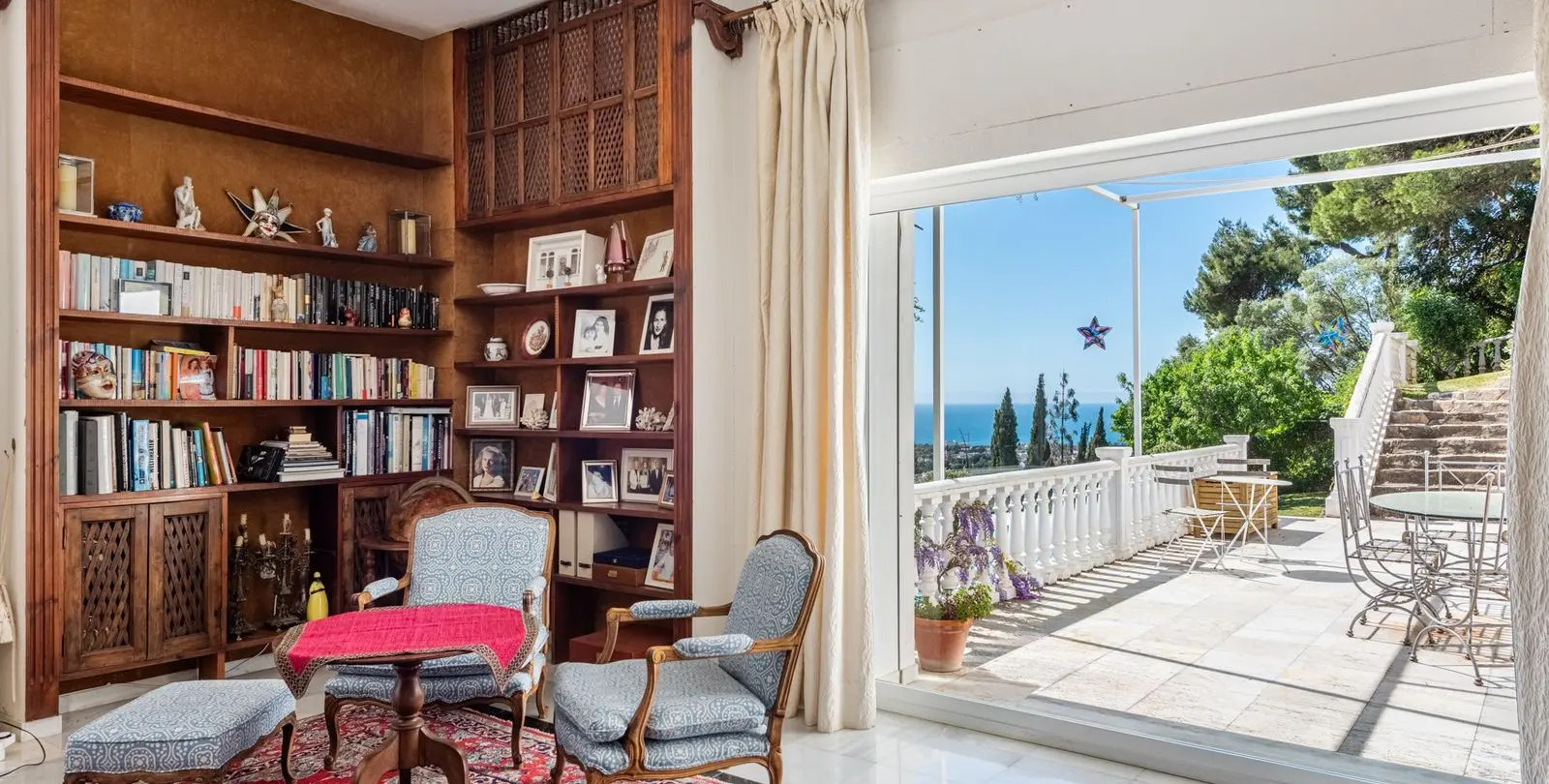 Venta de villa independiente en Marbella 2