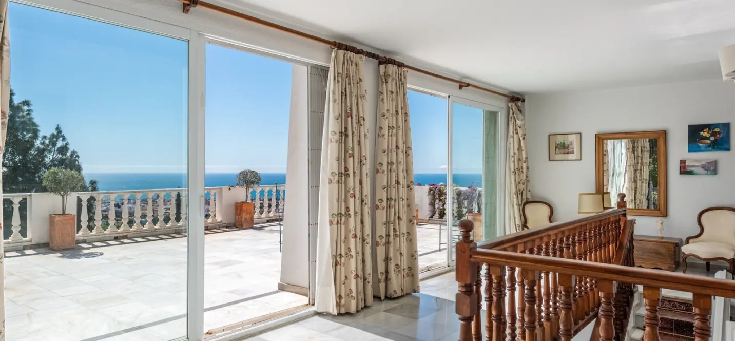Venta de villa independiente en Marbella 2