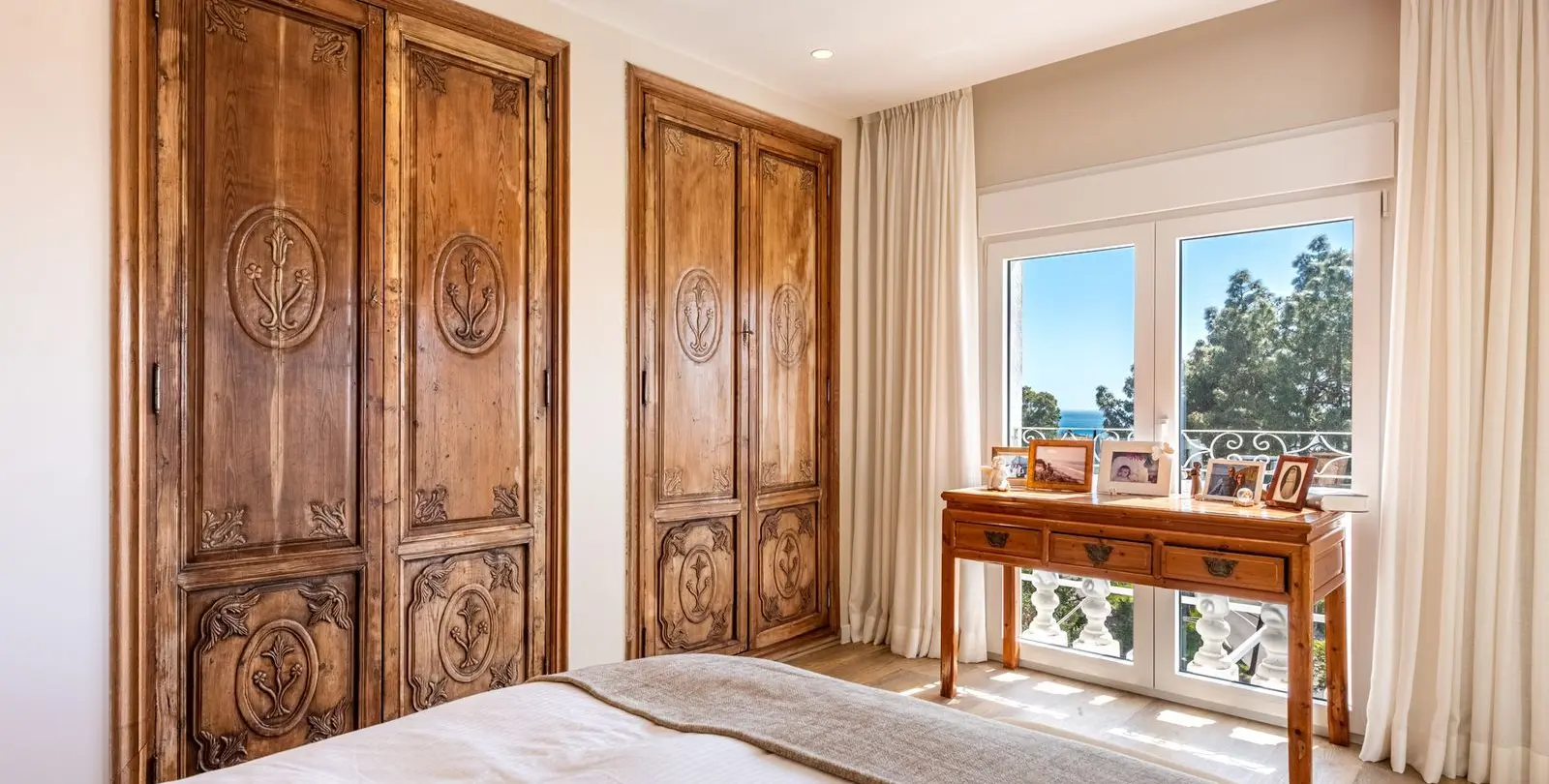 Sale of detached villa in Marbella 9