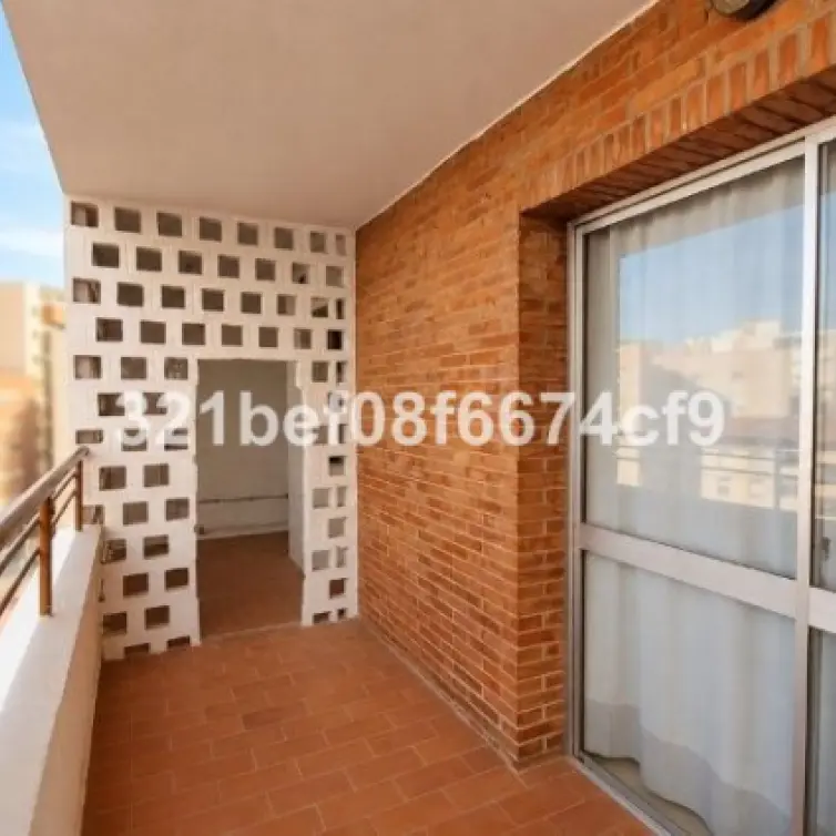 Venta de apartamento en planta media en Teatinos