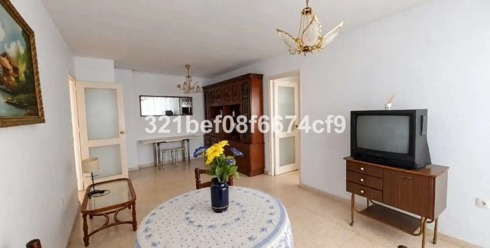 Venta de apartamento en planta media en Teatinos 3