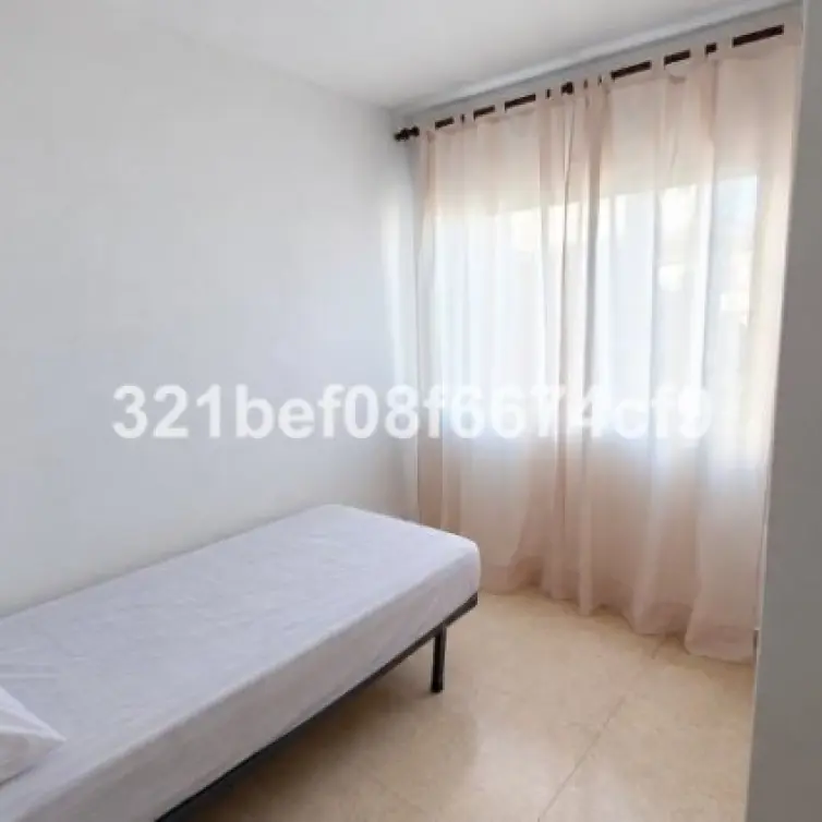 Venta de apartamento en planta media en Teatinos