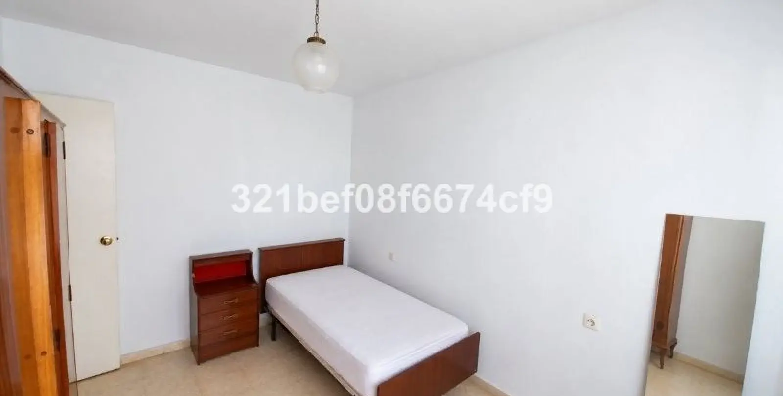 Venta de apartamento en planta media en Teatinos 5