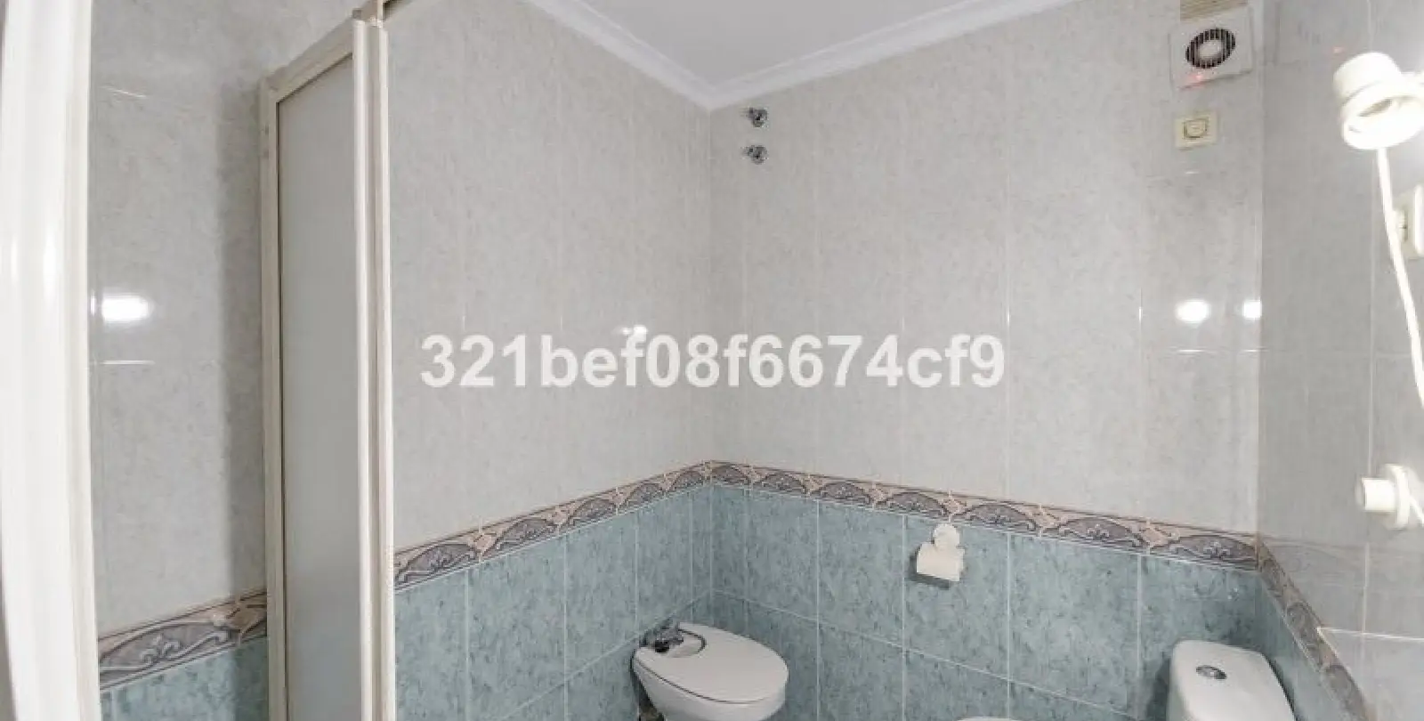 Venta de apartamento en planta media en Teatinos 12