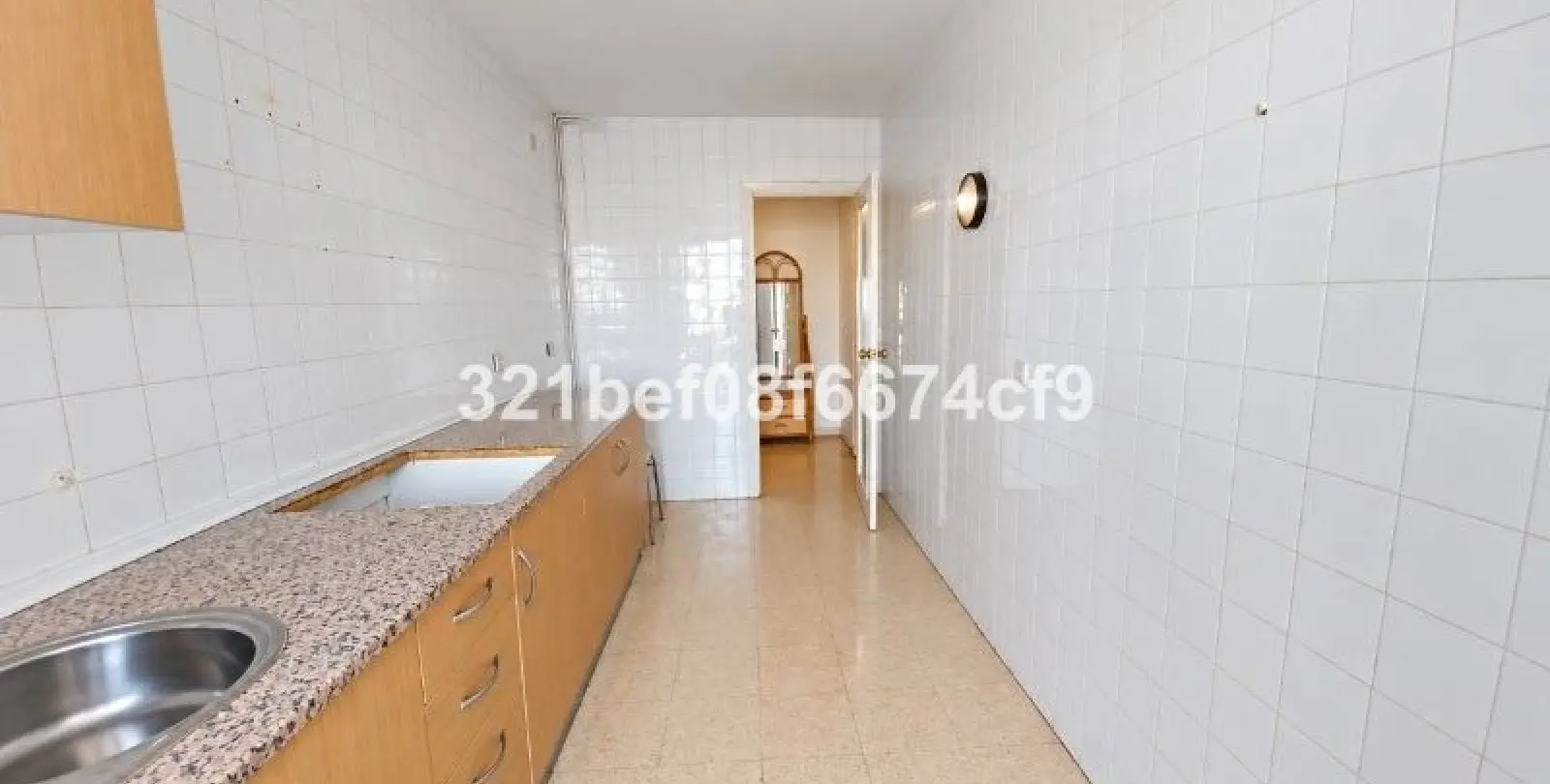 Venta de apartamento en planta media en Teatinos 22