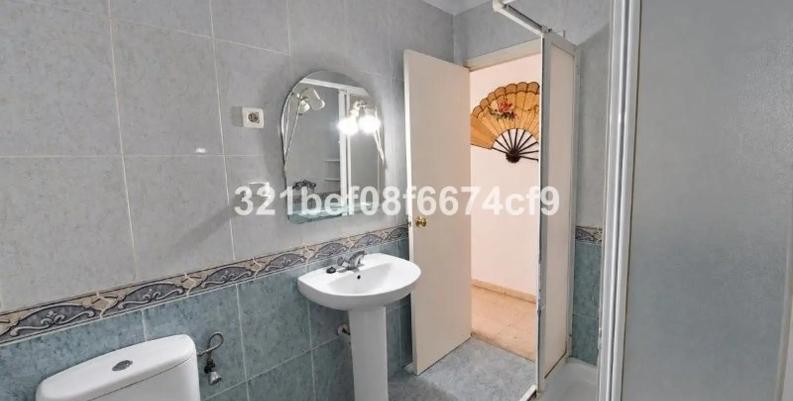 Venta de apartamento en planta media en Teatinos 23