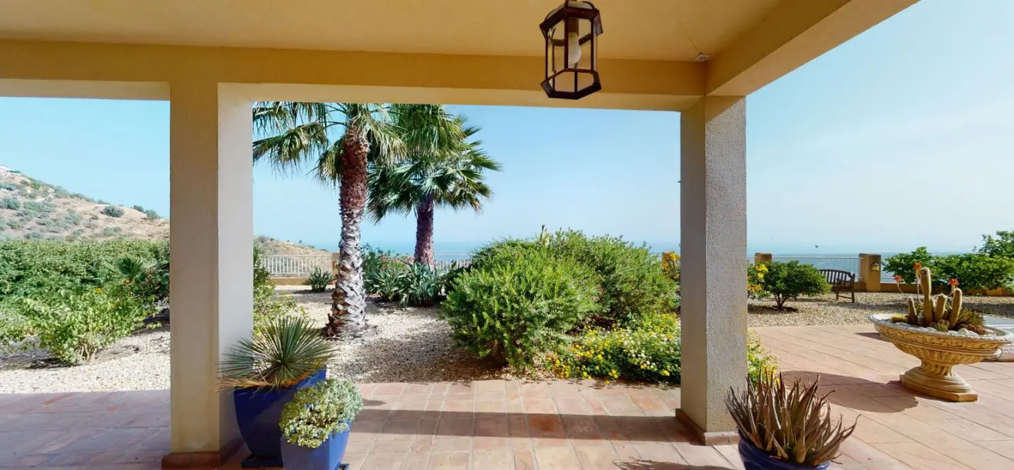 Venta de villa independiente en Arenas 3