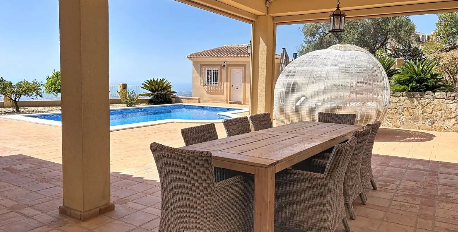 Venta de villa independiente en Arenas 6