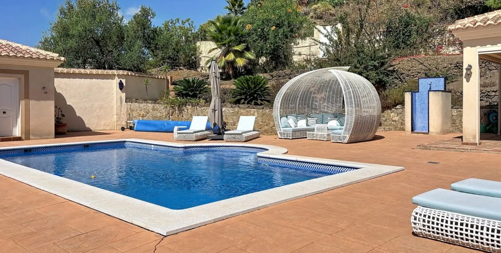 Venta de villa independiente en Arenas 8