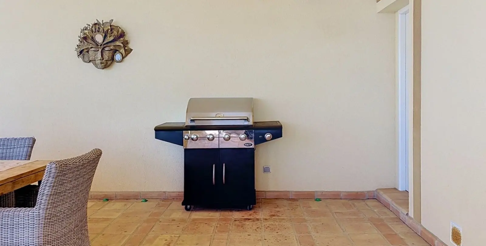 Venta de villa independiente en Arenas 10