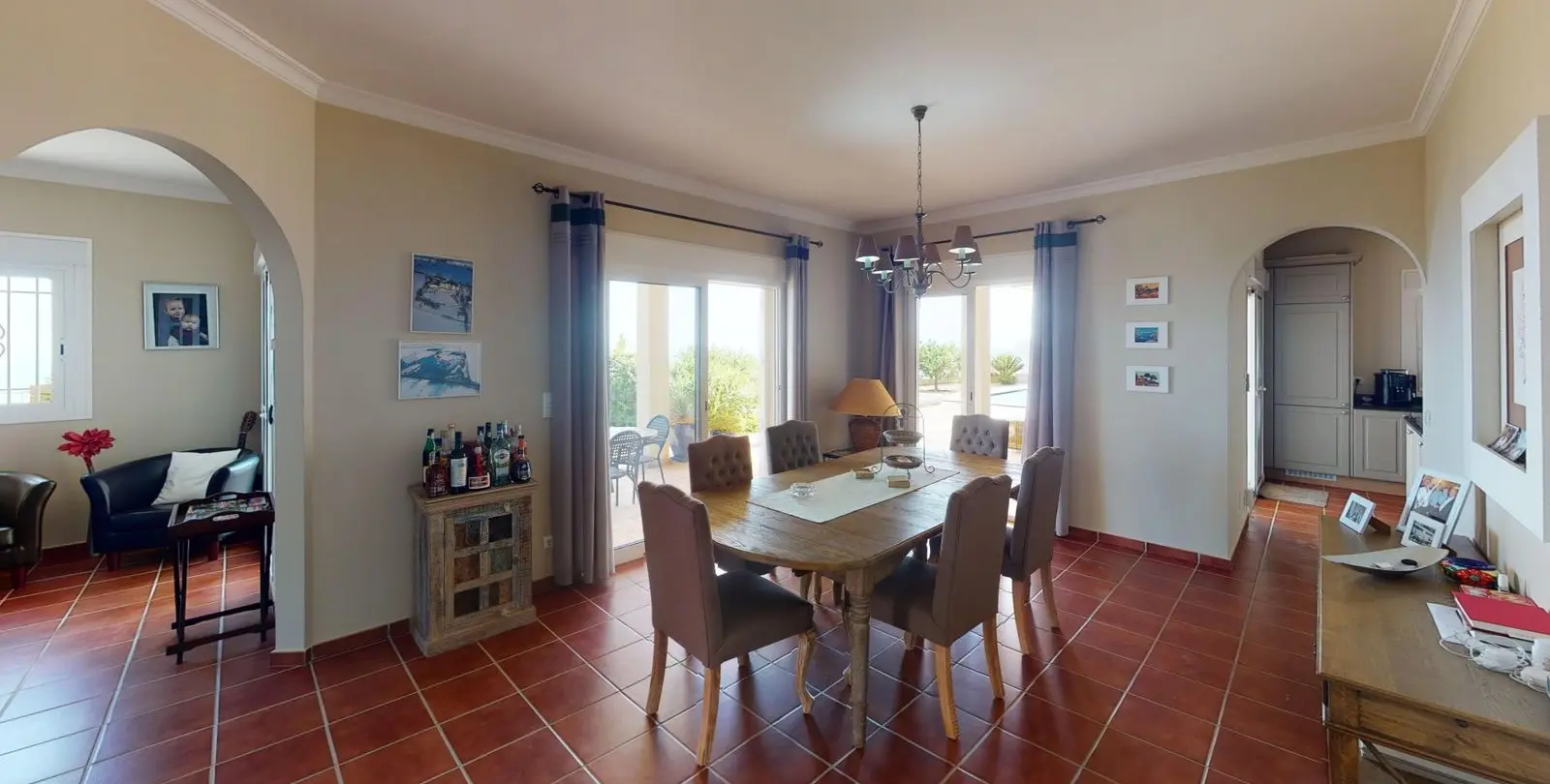Venta de villa independiente en Arenas 17