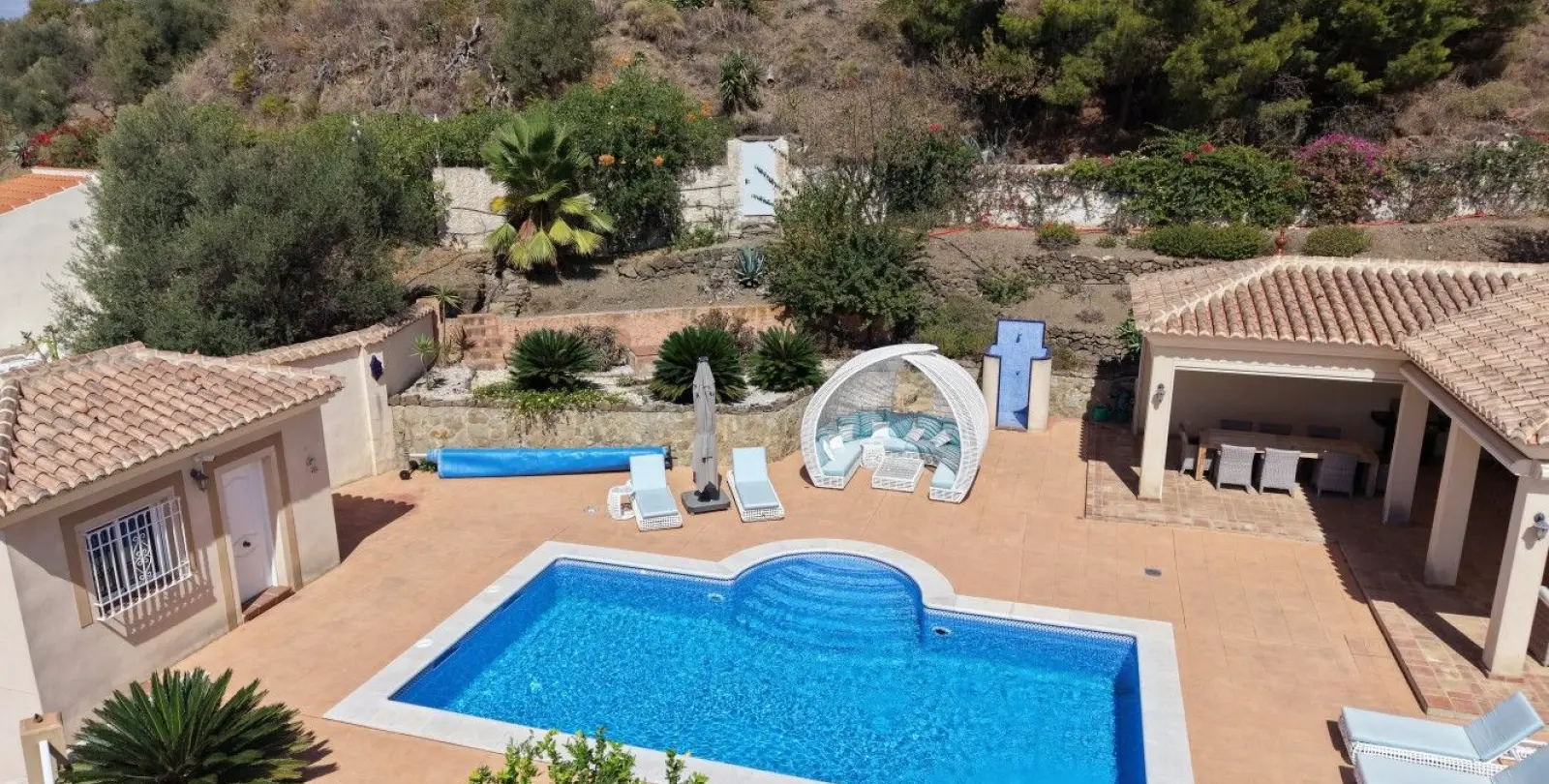 Venta de villa independiente en Arenas 44