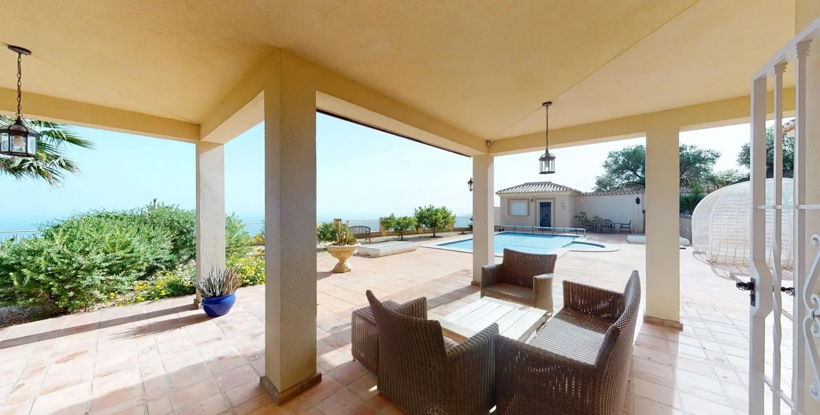 Venta de villa independiente en Arenas 45