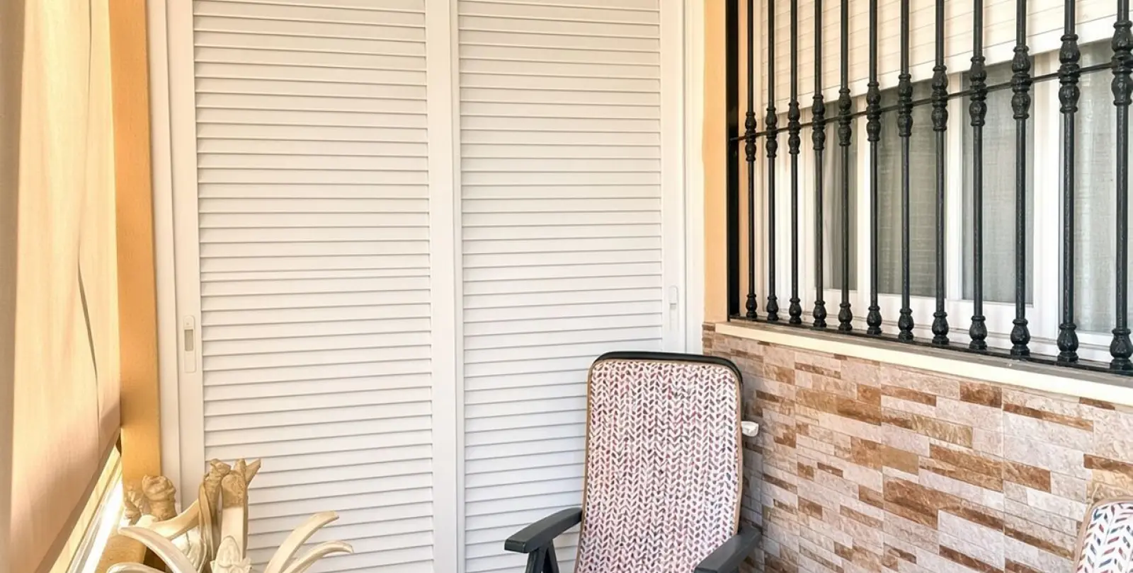 Sale of ground floor apartment in Cancelada 15