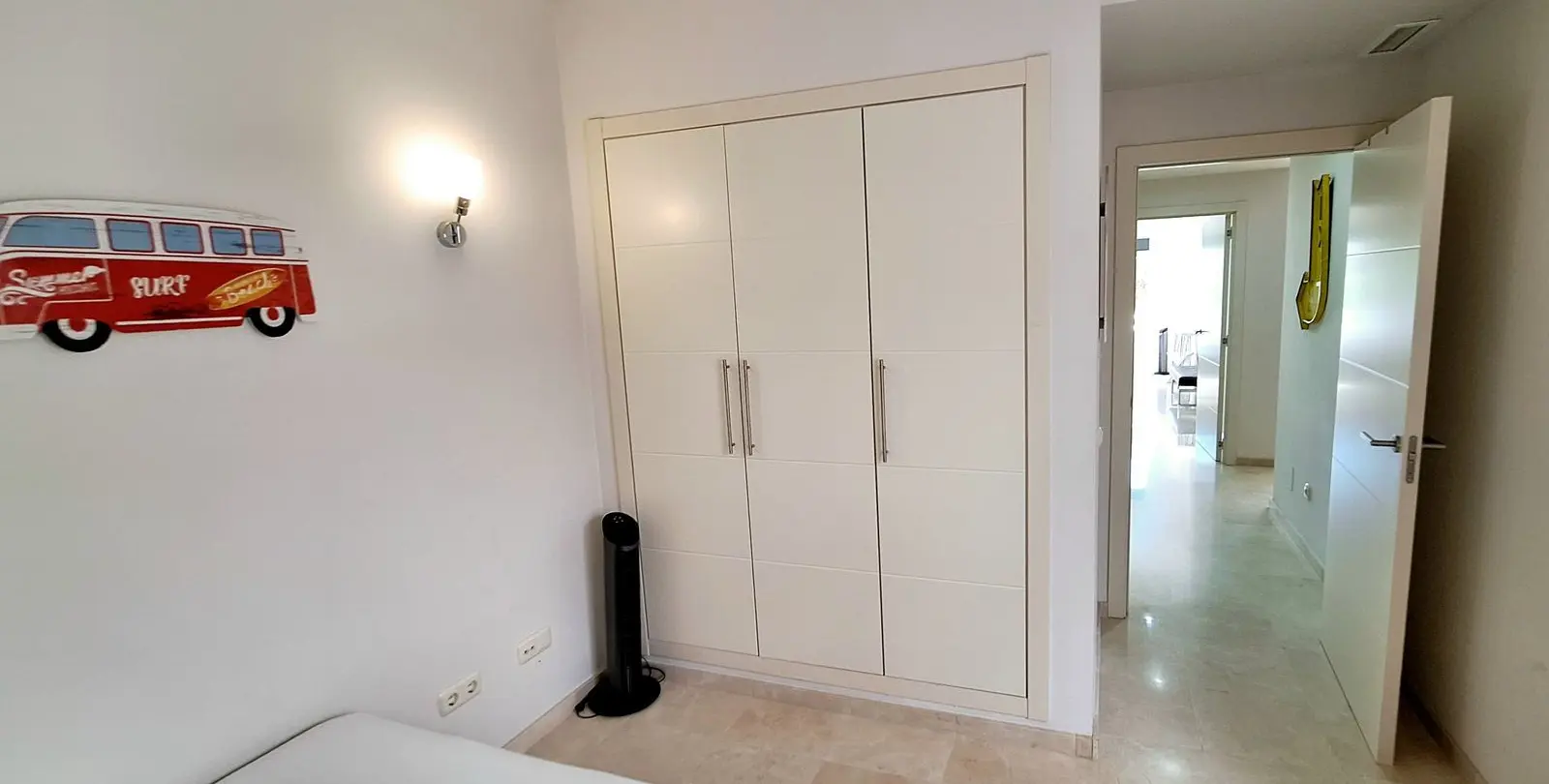Sale of middle floor apartment in Estepona 27