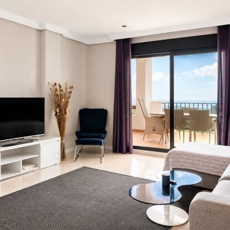Sale of ground floor apartment in Doña Julia