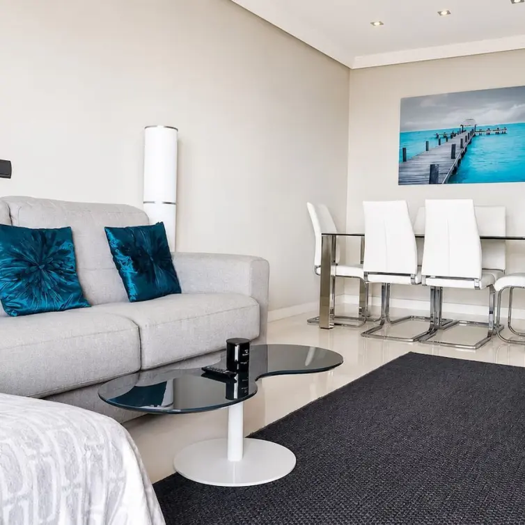 Sale of ground floor apartment in Doña Julia