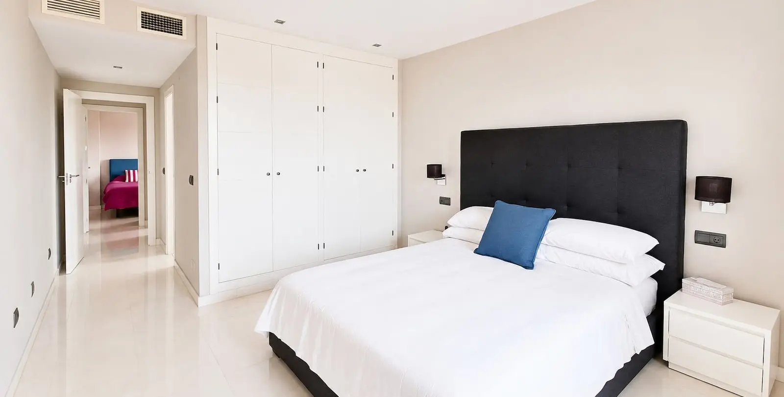Venta de apartamento en planta baja en Doña Julia 16