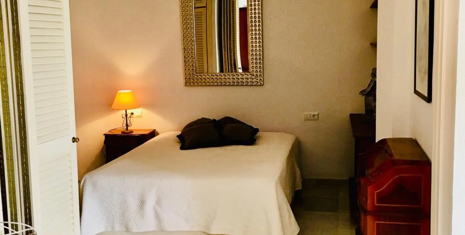 Sale of ground floor apartment in The Golden Mile 17