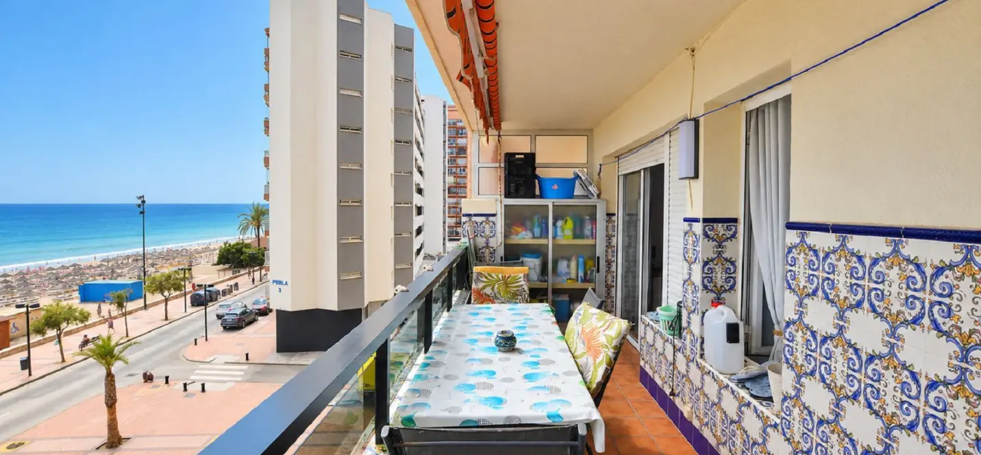 Продажа апартаментов на среднем этаже в Fuengirola 2