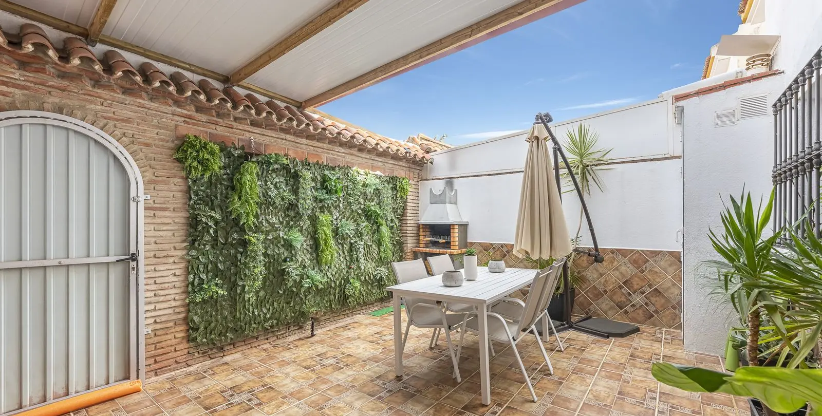 Продажа таунхауса в Marbella 1