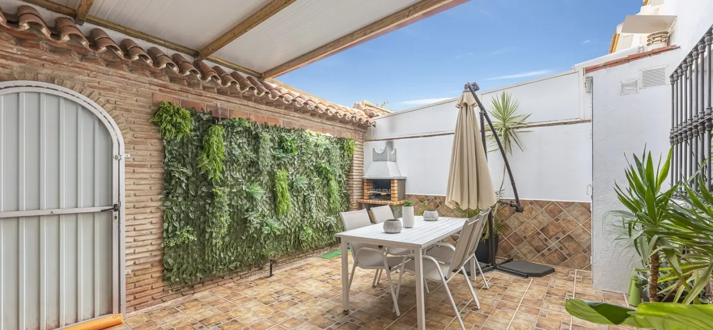 Sale of townhouse in Marbella 0
