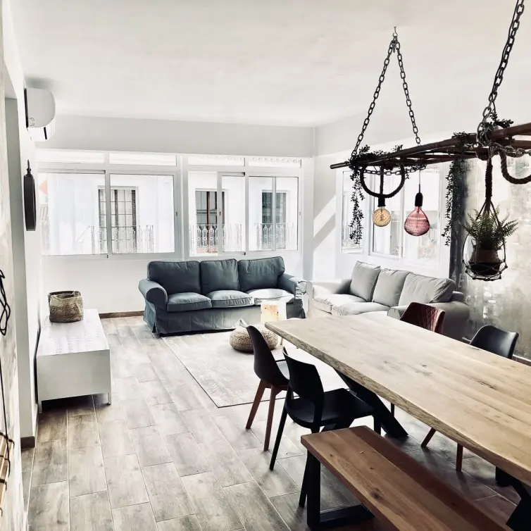 Продажа апартаментов на среднем этаже в Fuengirola