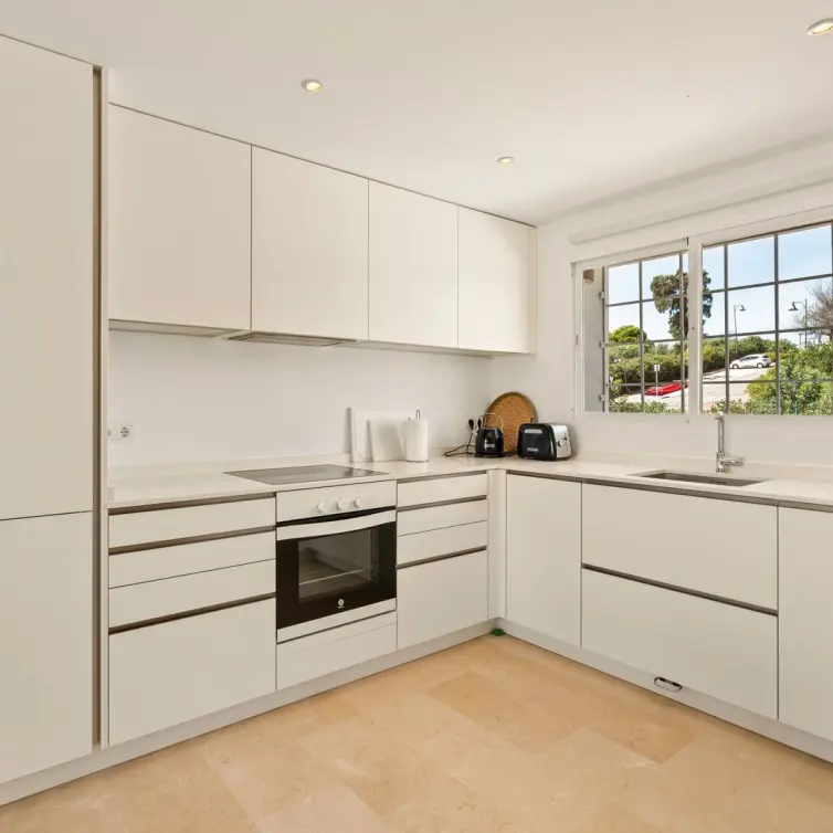 Sale of townhouse in El Paraiso