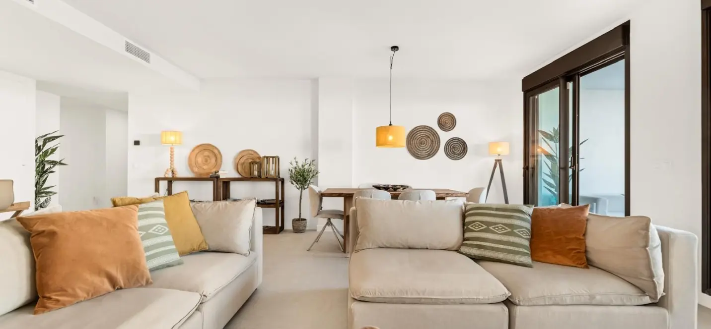 Sale of ground floor apartment in Estepona 3