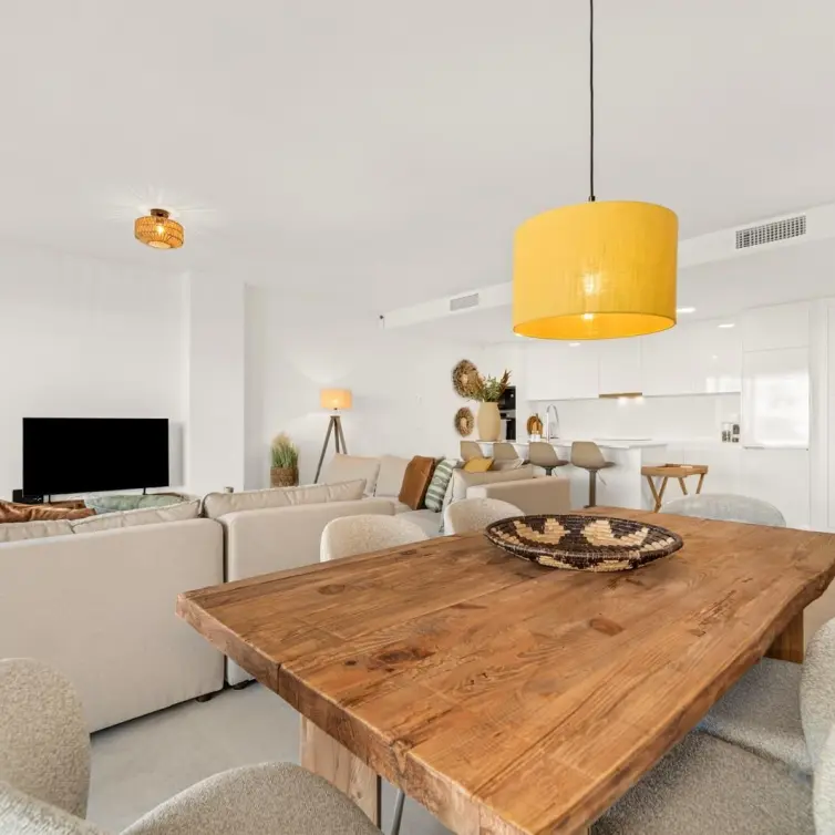 Sale of ground floor apartment in Estepona