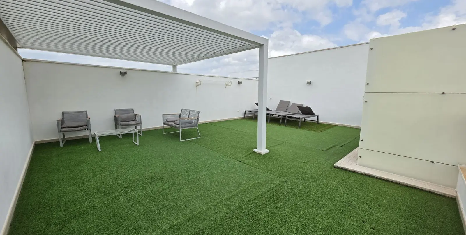 Sale of penthouse duplex in San Pedro de Alcántara 1