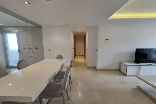 Image 4 thumb