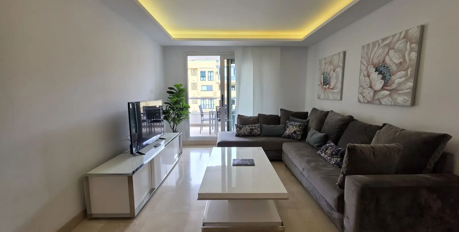 Sale of penthouse duplex in San Pedro de Alcántara 5