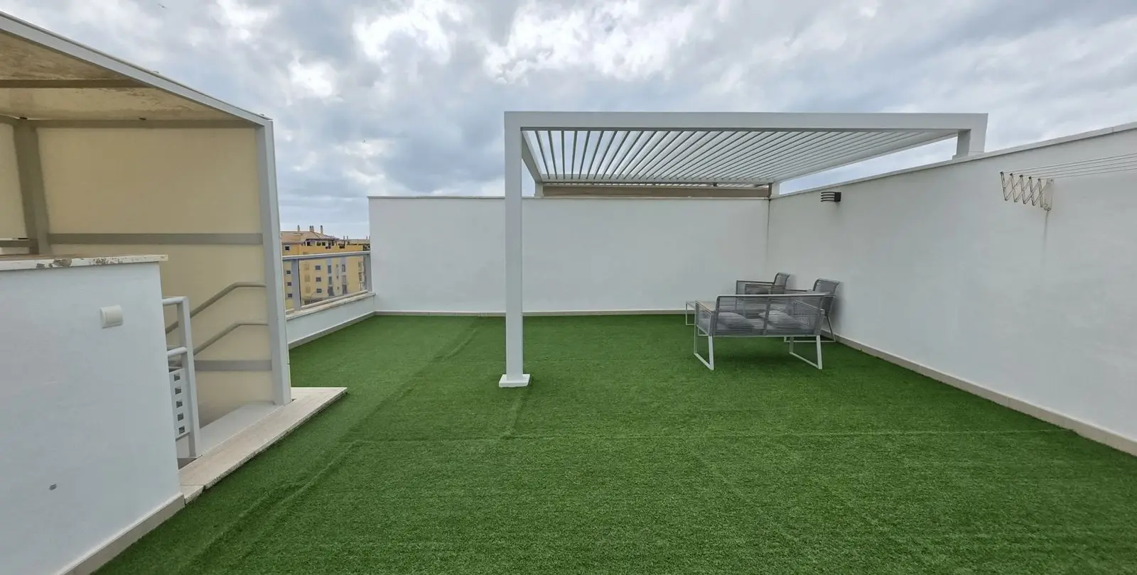 Sale of penthouse duplex in San Pedro de Alcántara 6