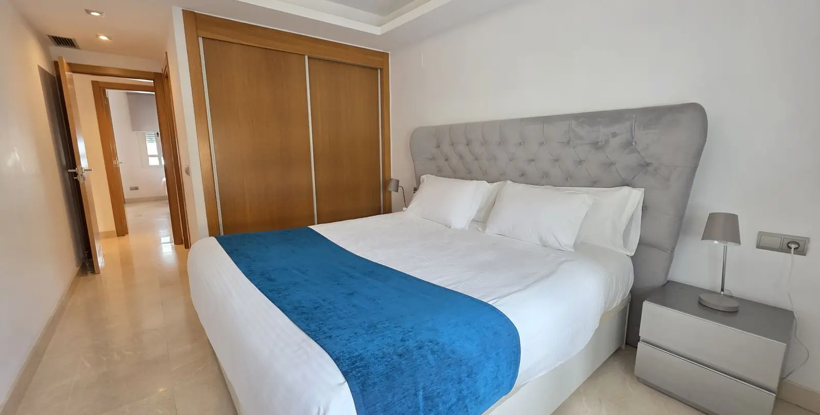 Sale of penthouse duplex in San Pedro de Alcántara 32