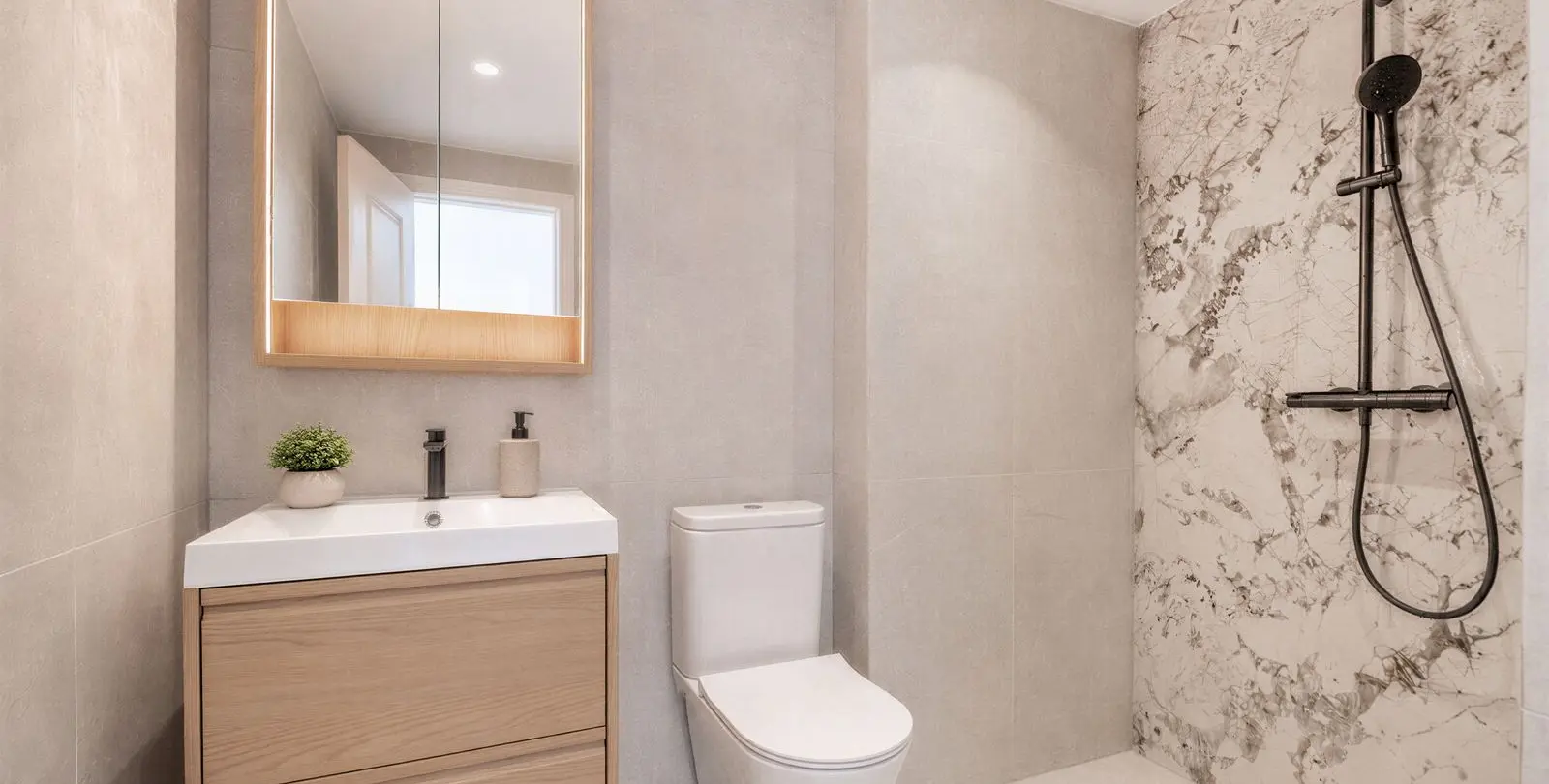 Venta de ático dúplex en Nueva Andalucía 4