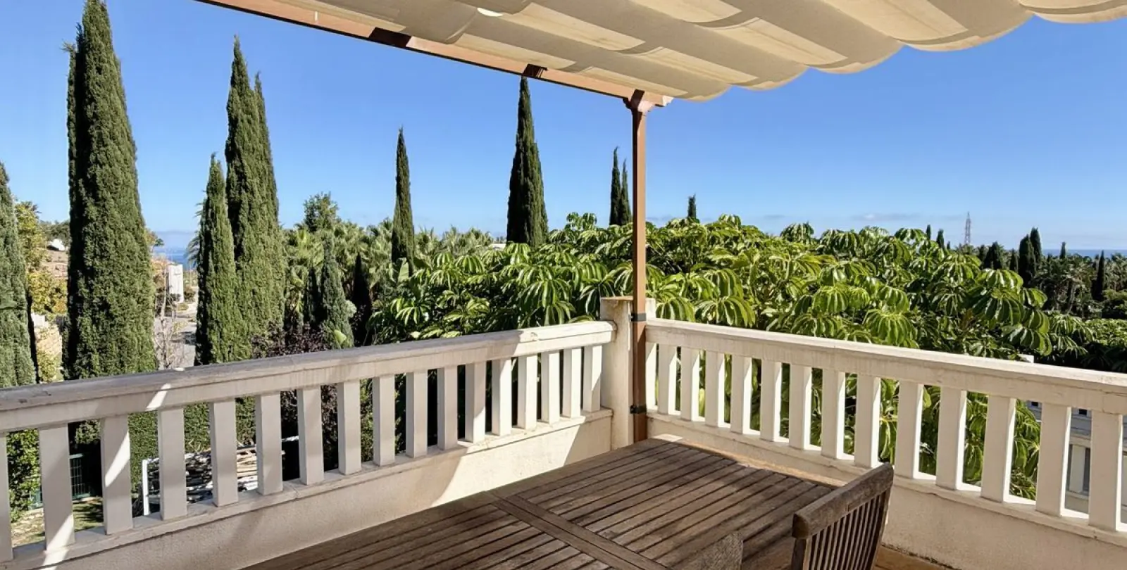 Продажа дома на две семьи в Benalmadena 21