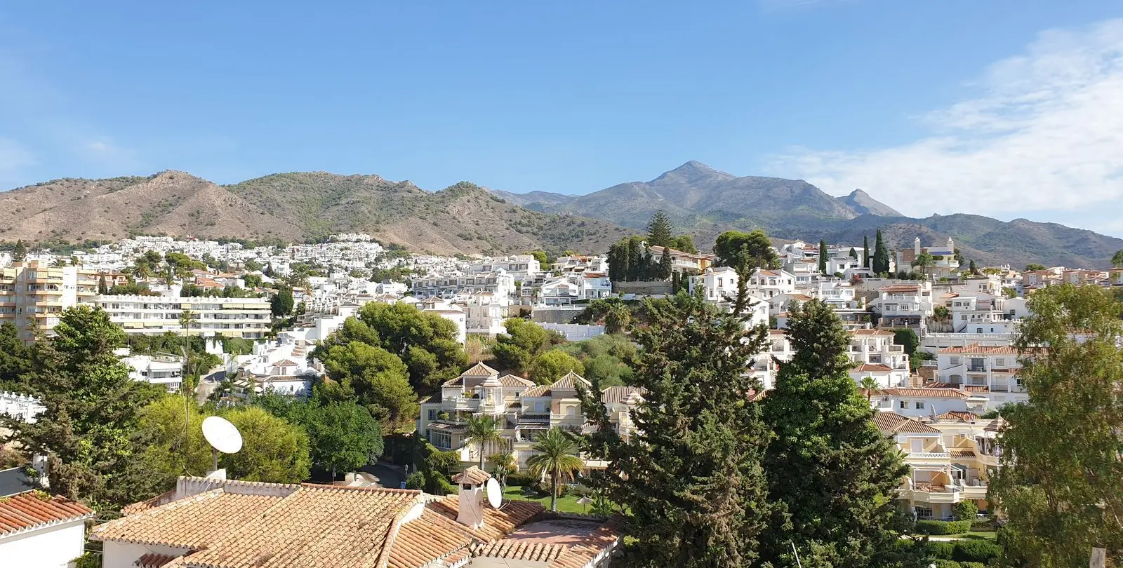 Venta de casa pareada en Nerja 1