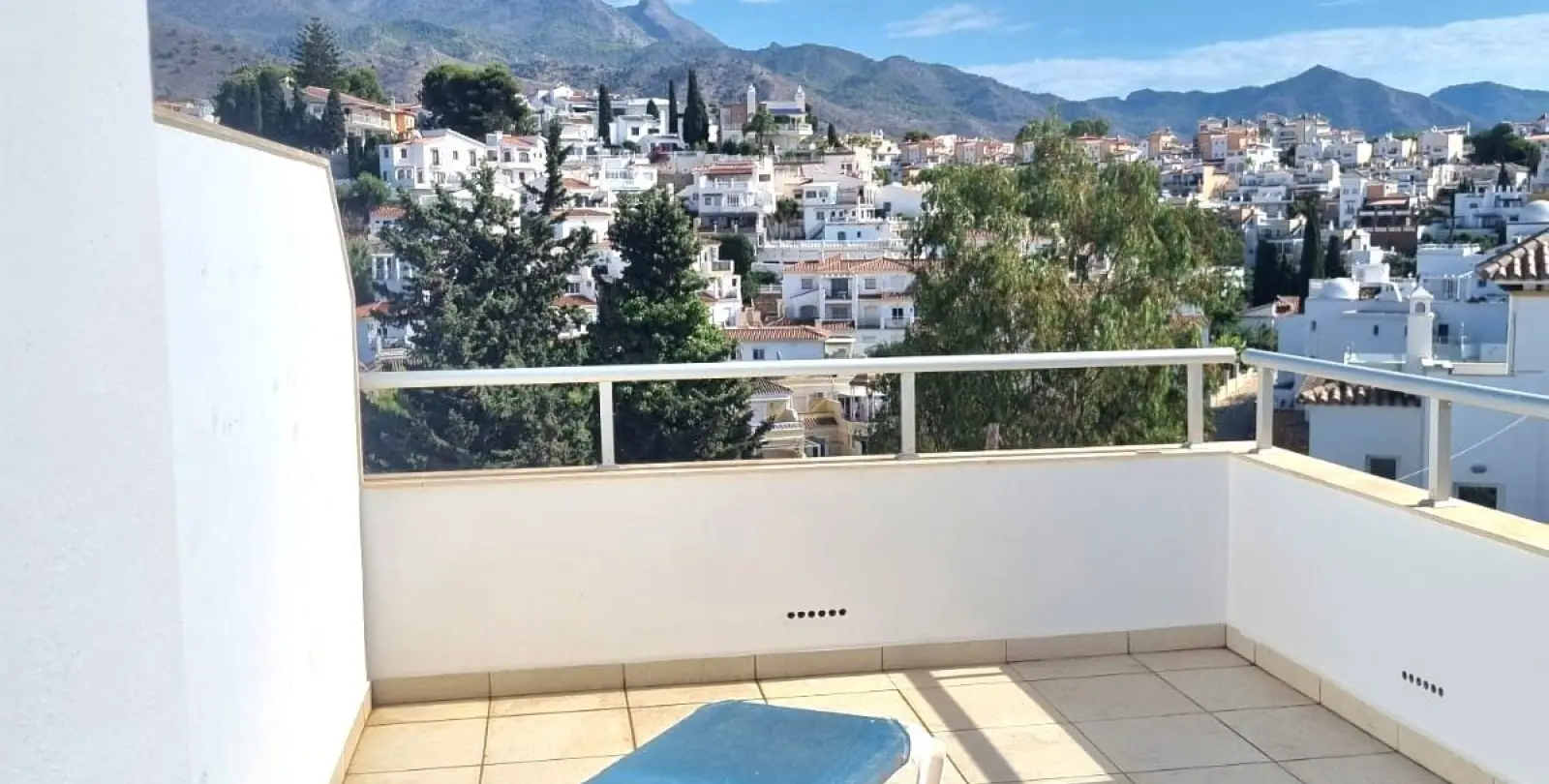 Venta de casa pareada en Nerja 5