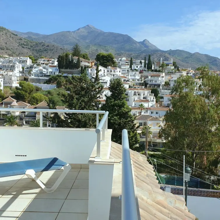Venta de casa pareada en Nerja