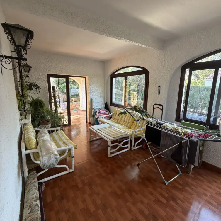 Venta de villa independiente en Elviria