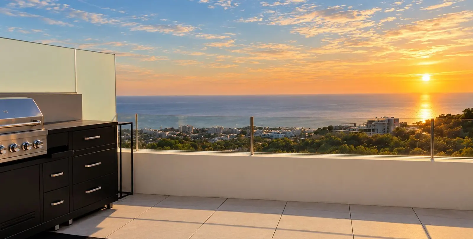 Sale of penthouse in Los Monteros 2