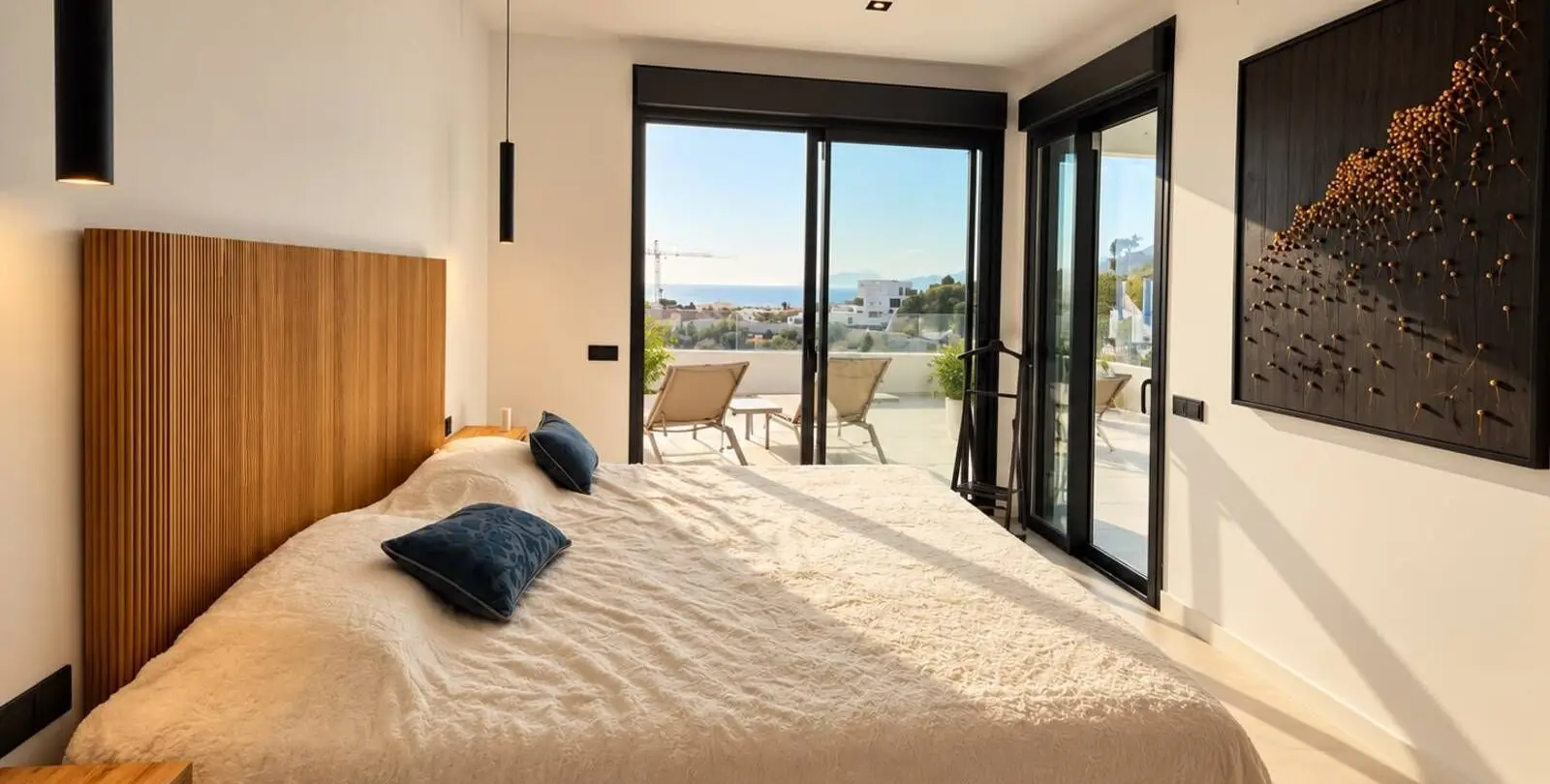 Sale of penthouse in Los Monteros 11