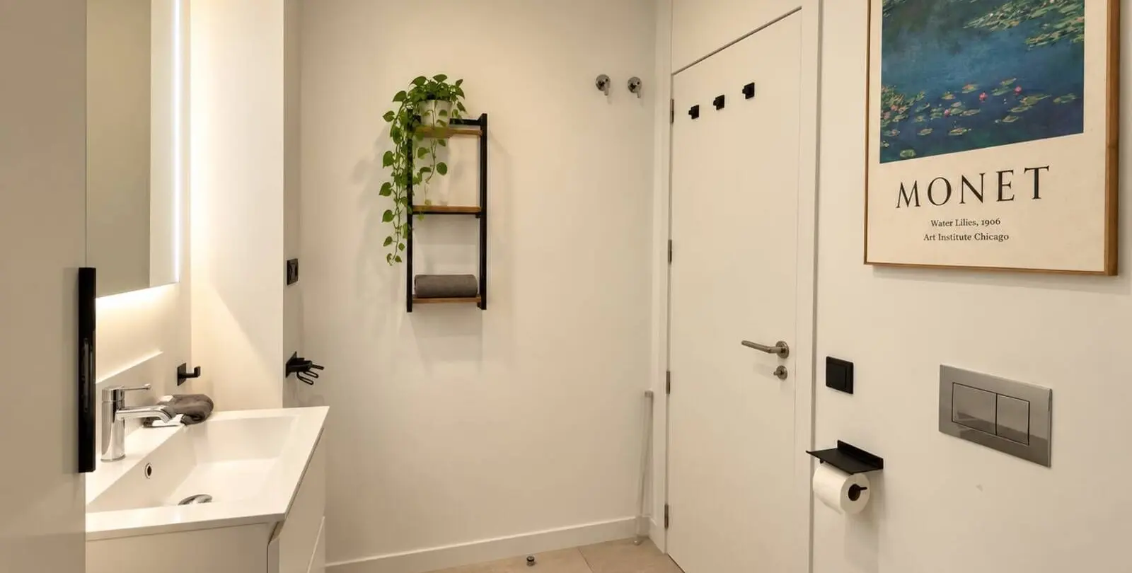 Sale of penthouse in Los Monteros 27