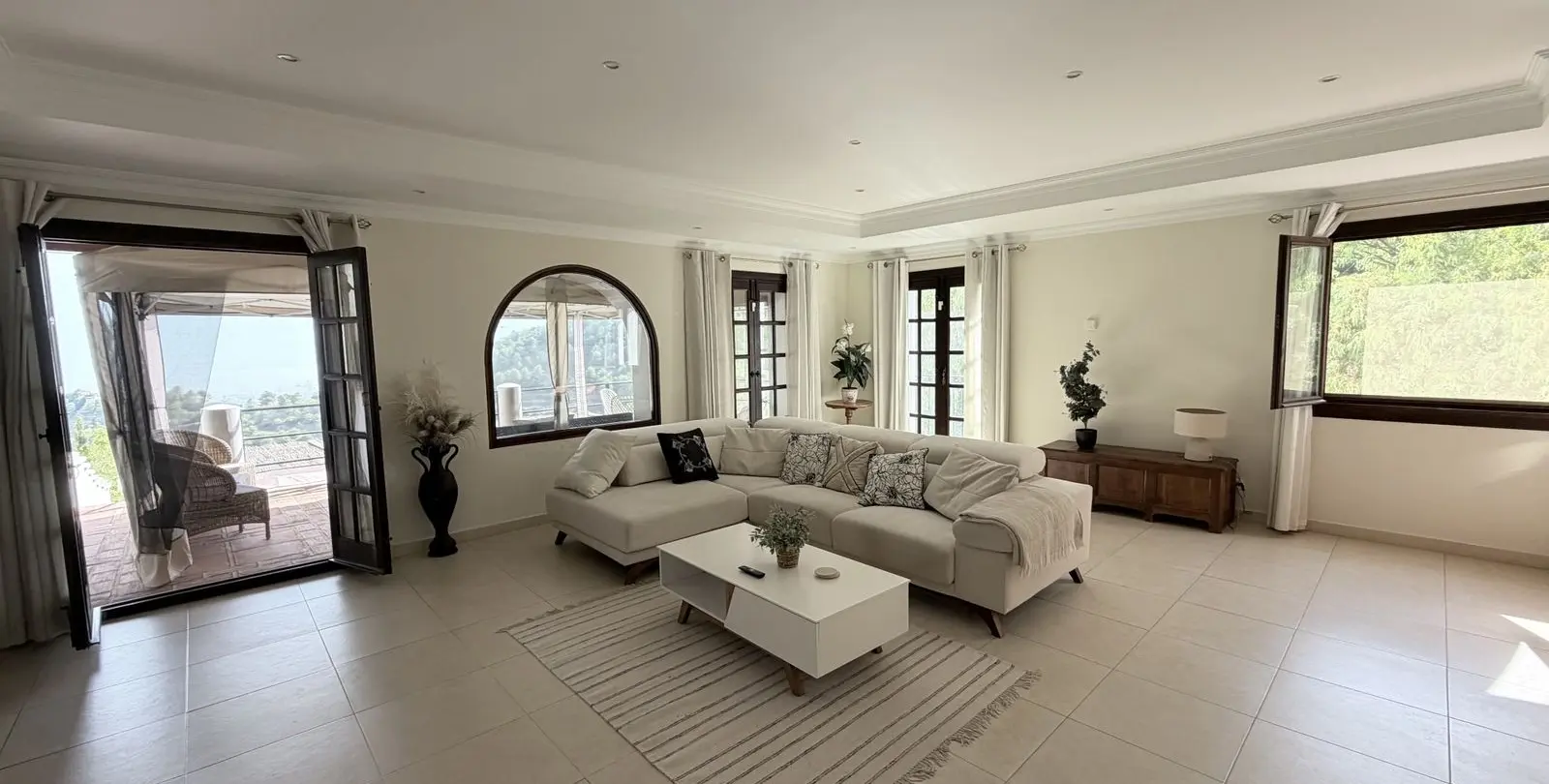 Sale of detached villa in Mijas Costa 8
